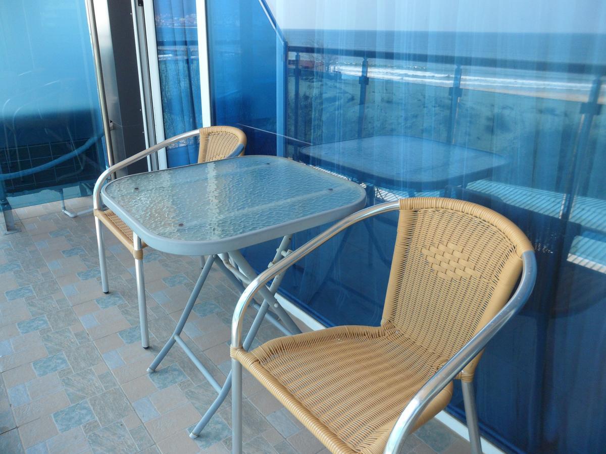 Apartment Sianie В Центъра На Слънчев Бряг, Само На Няколко Крачки От Плажа Exteriör bild